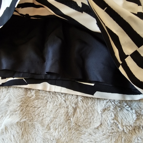 Hugo Boss Women Black Ivory Zebra Dress Size 2 Silk Cocktail Party $595 - Picture 9 of 12